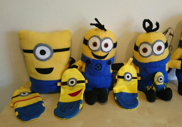 Játékvarrás: Mignon figurák, minion párna – Varró workshopok 